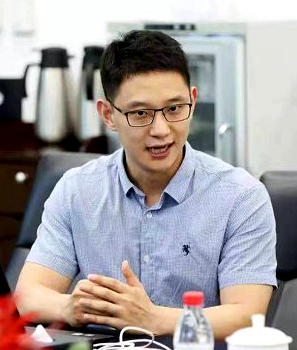 从冒泡汽水，到燃料电池——访能源与环境学院李桃教授